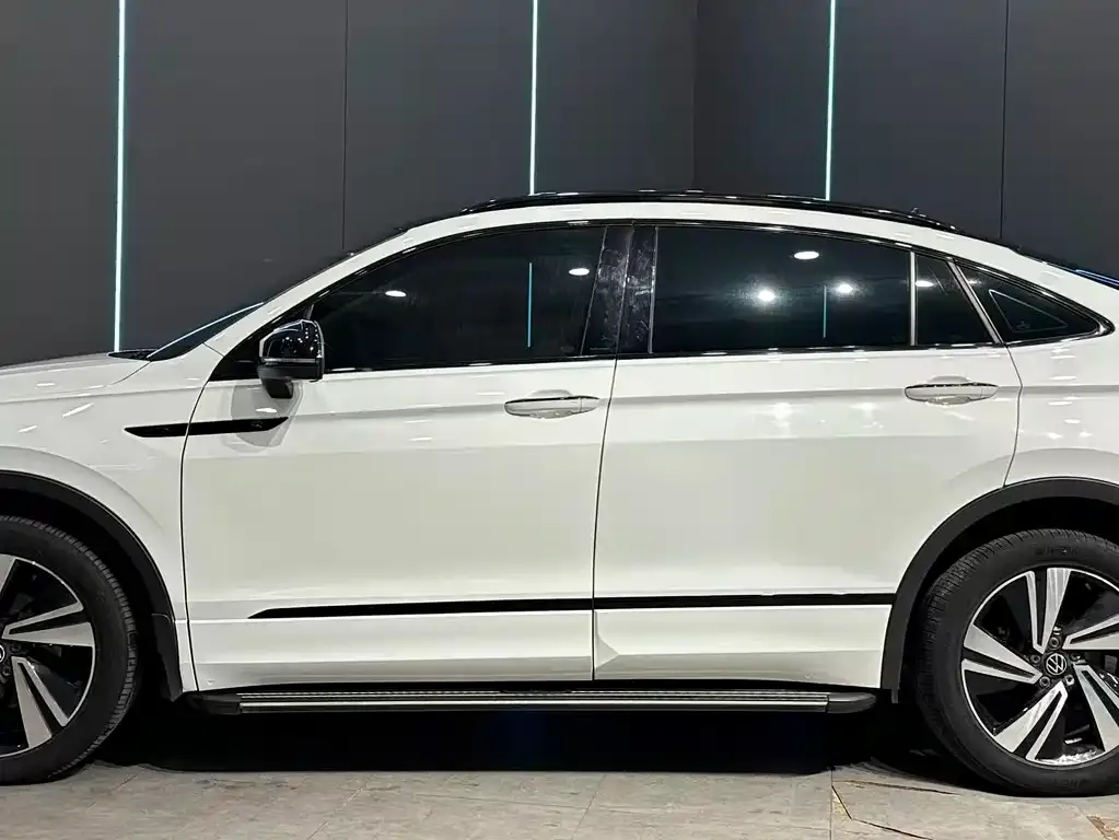 Volkswagen Tiguan X — фото 2