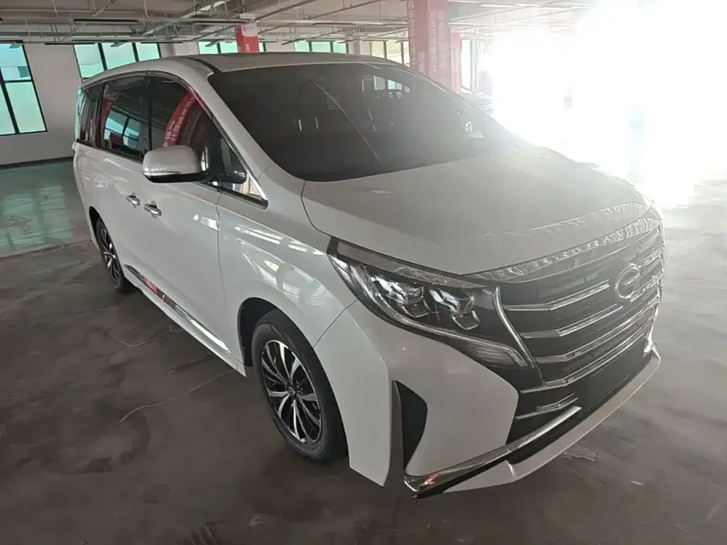 GAC Motor Trumpchi M8 — фото 9