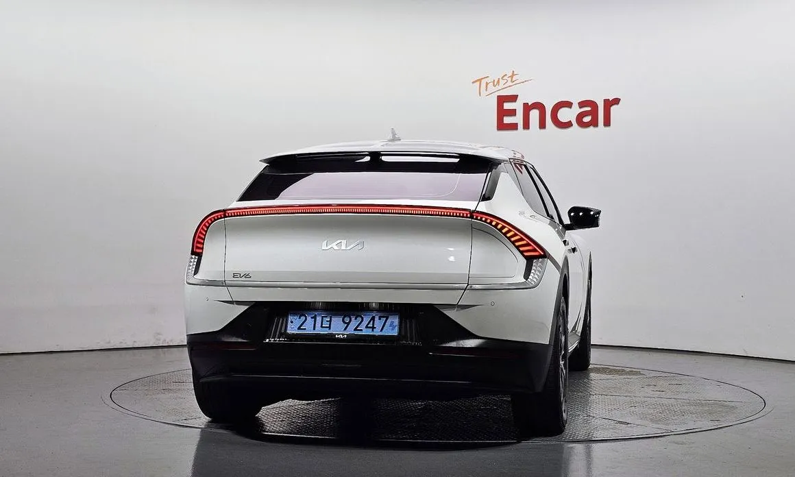 Kia EV6 — фото 2