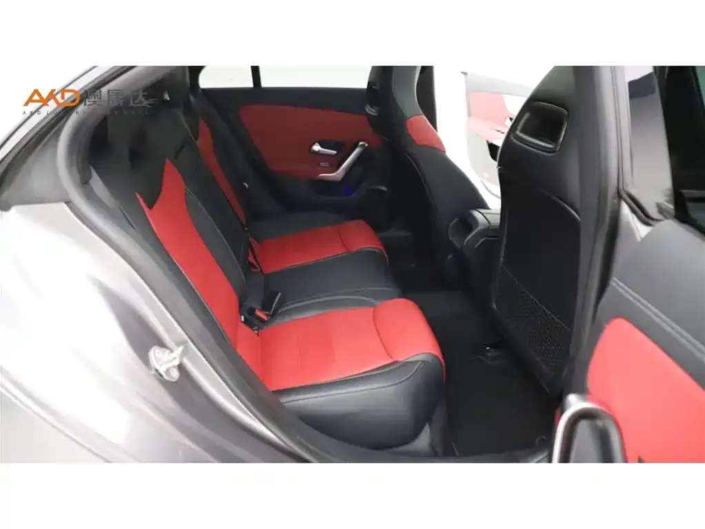 Mercedes-Benz CLA AMG — фото 9