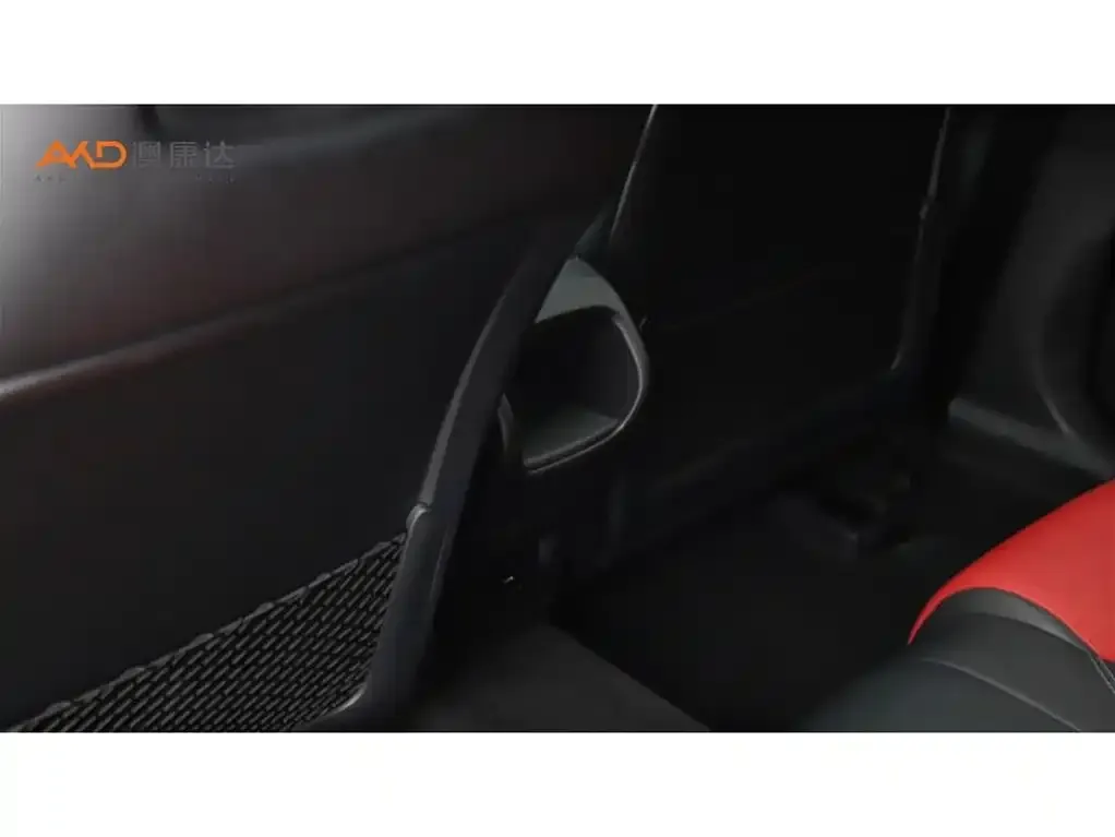 Mercedes-Benz CLA AMG — фото 10