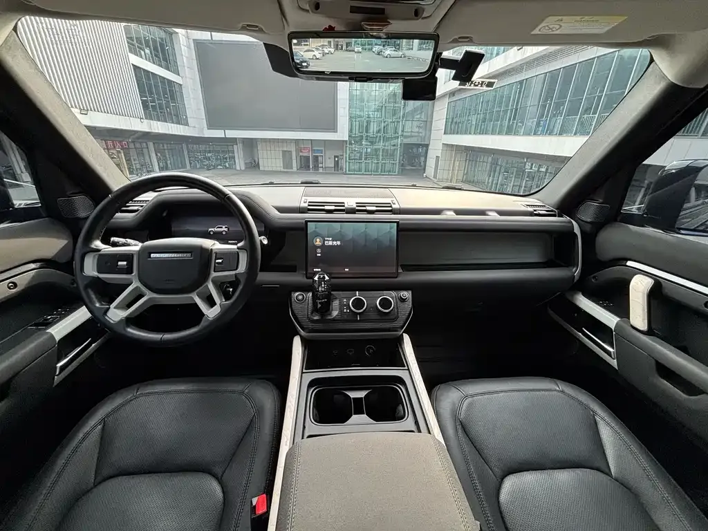 Land Rover Defender — фото 4