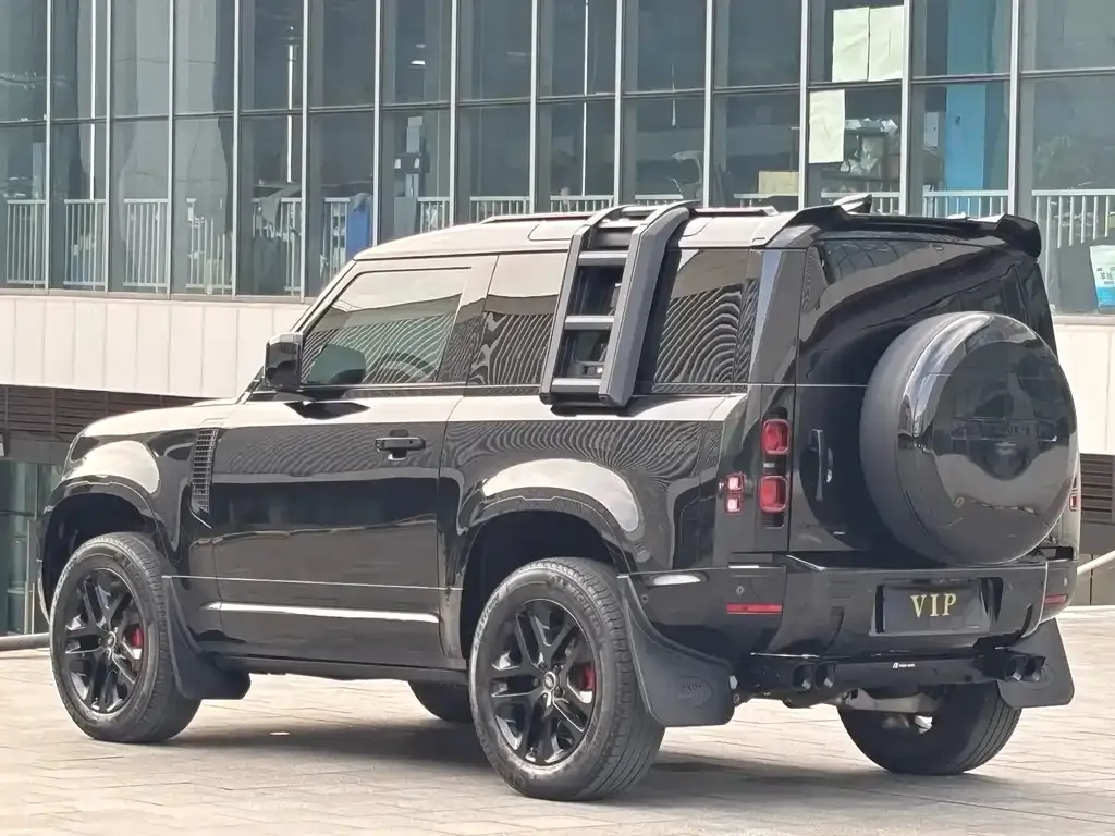Land Rover Defender — фото 5