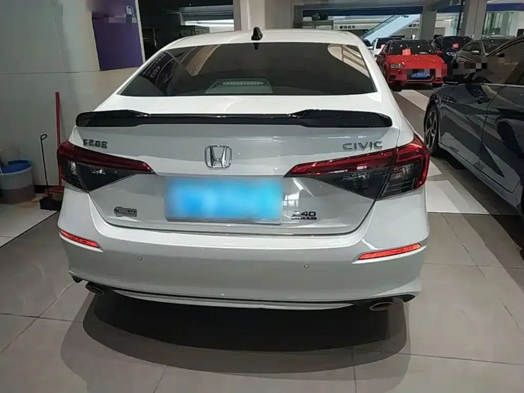 Honda Civic — фото 3