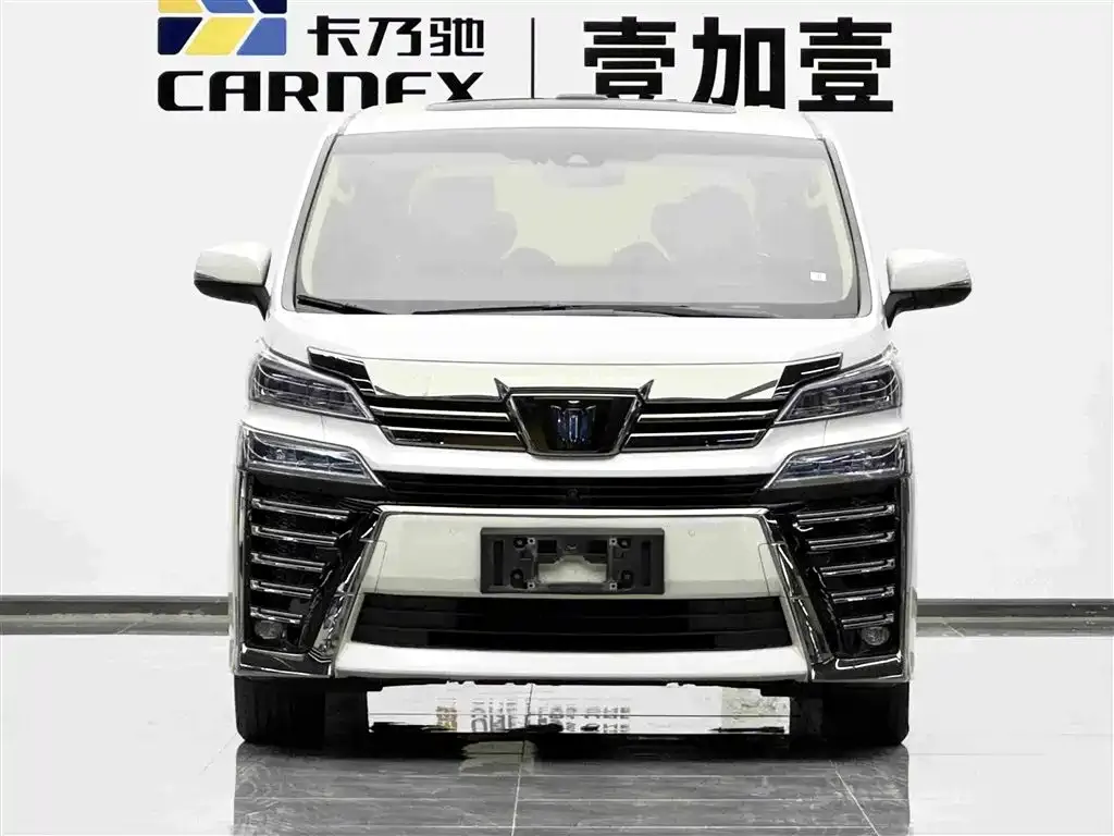 Toyota Vellfire — фото 5
