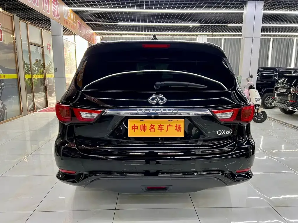 Infiniti QX60 (Import) — фото 4