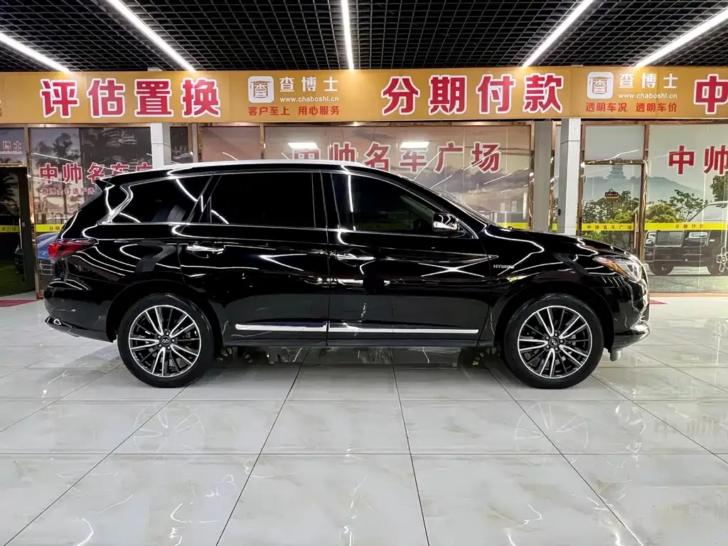 Infiniti QX60 (Import) — фото 10