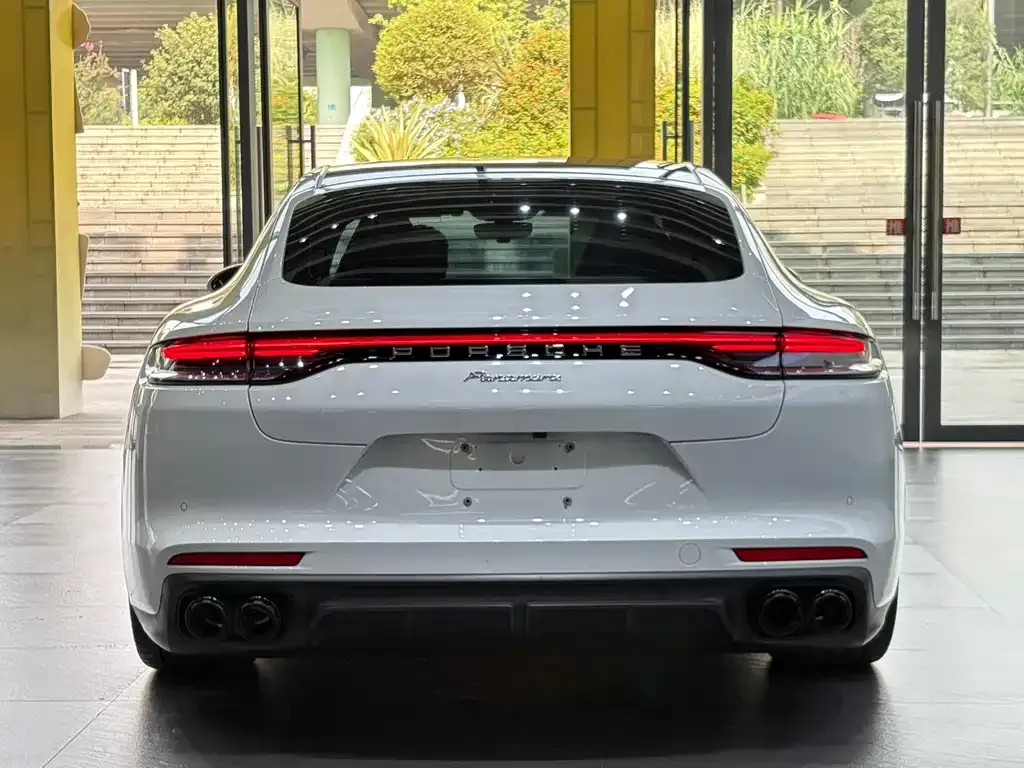 Porsche Panamera — фото 2