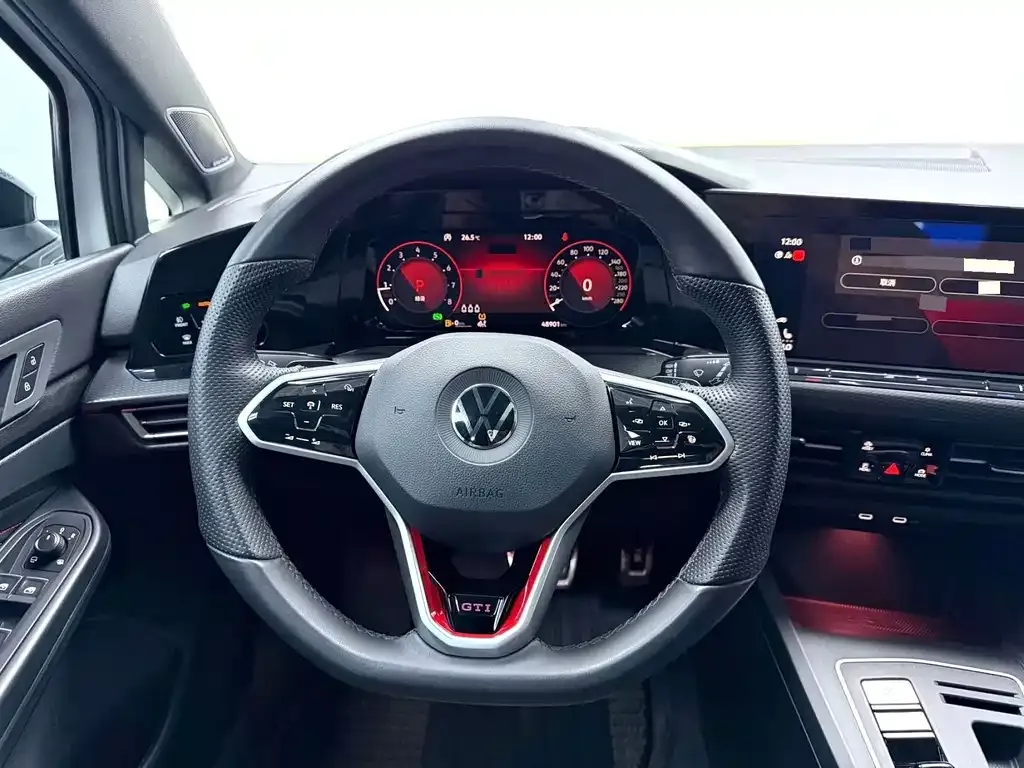 Volkswagen Golf — фото 6
