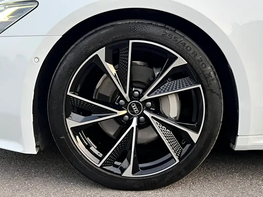 Audi A7 — фото 3