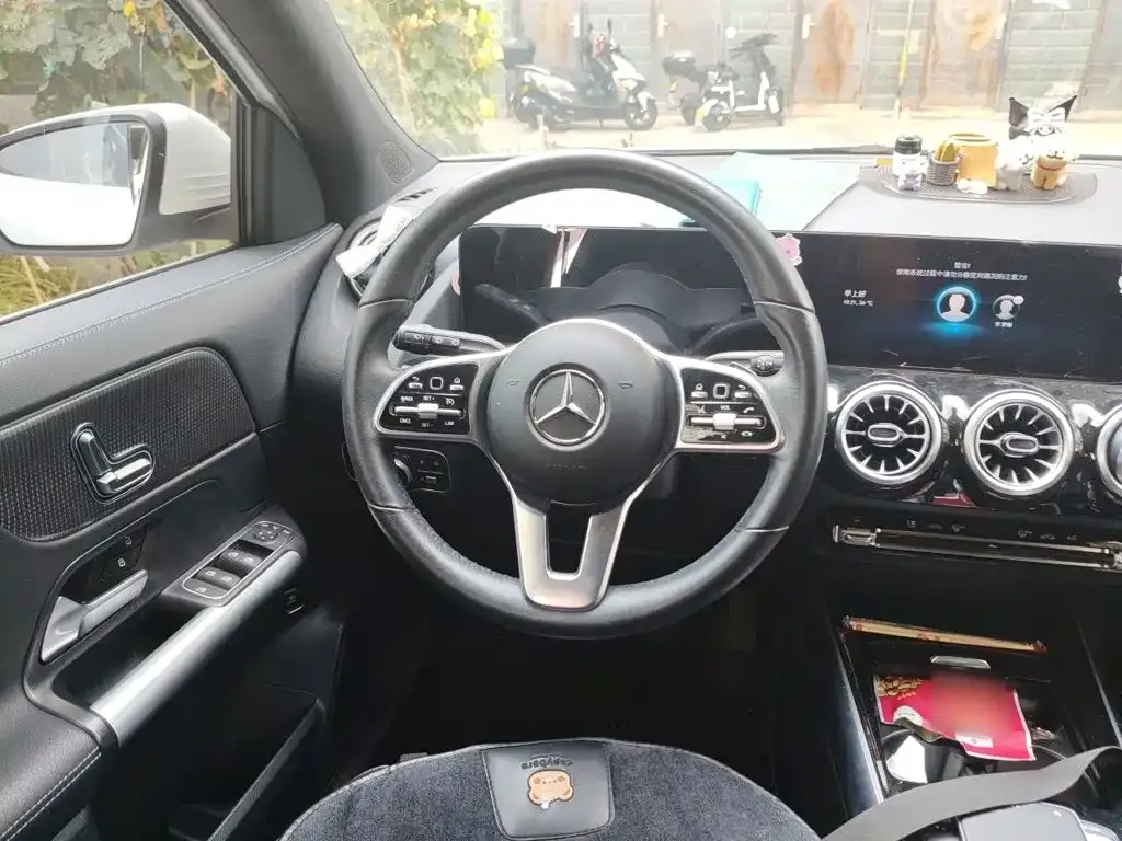 Mercedes-Benz GLA — фото 7