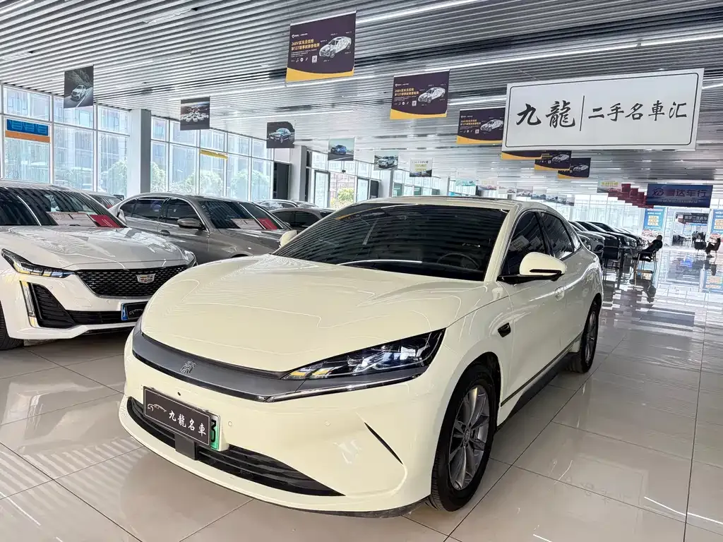 BYD Qin L — фото 1