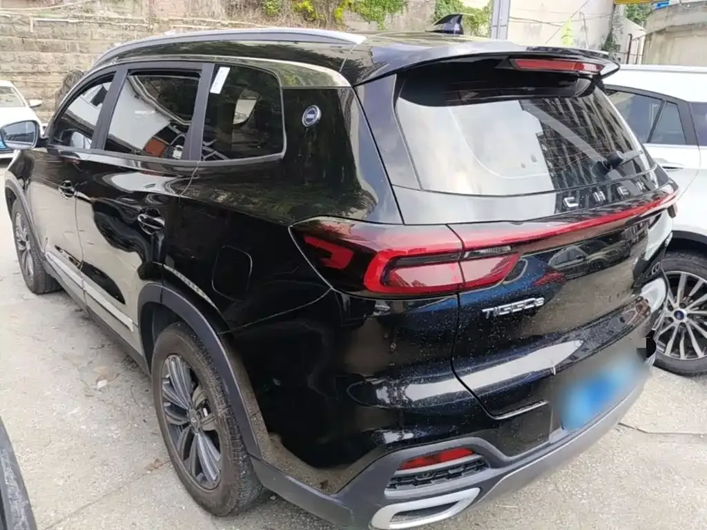 Chery Tiggo 8 — фото 2