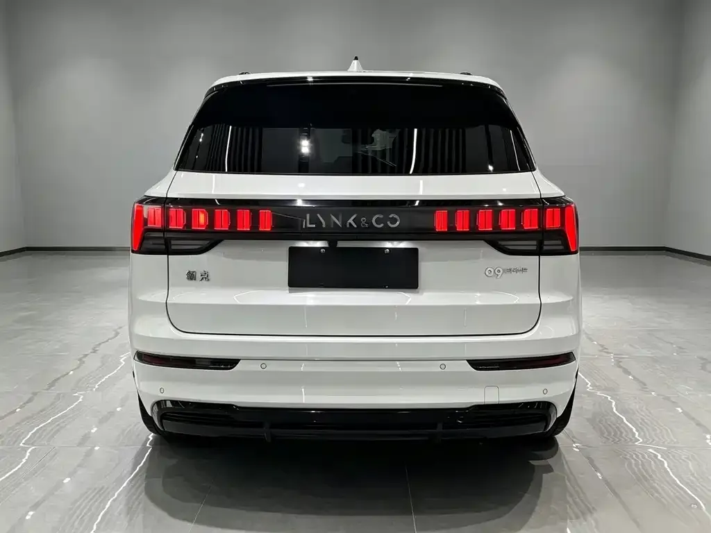 Lynk & Co 09 PHEV — фото 4