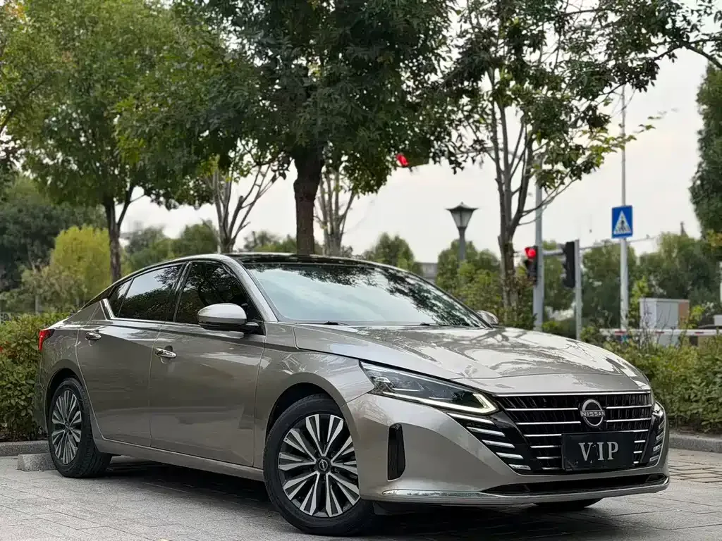 Nissan Teana — фото 4