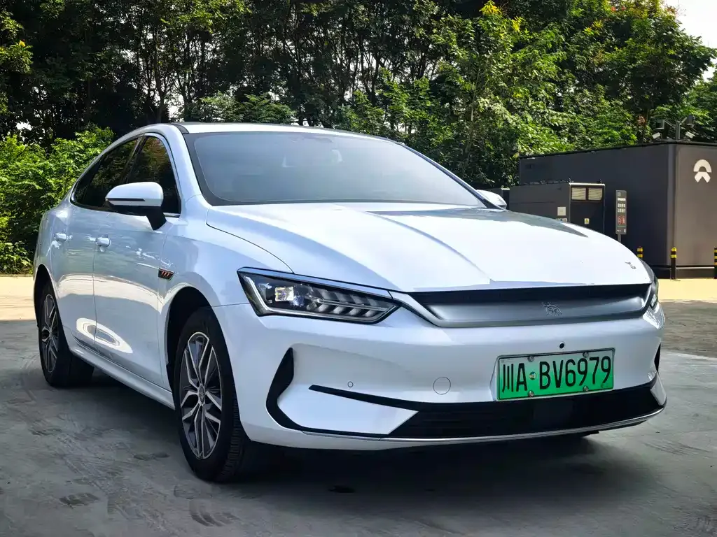 BYD Qin PLUS — фото 8