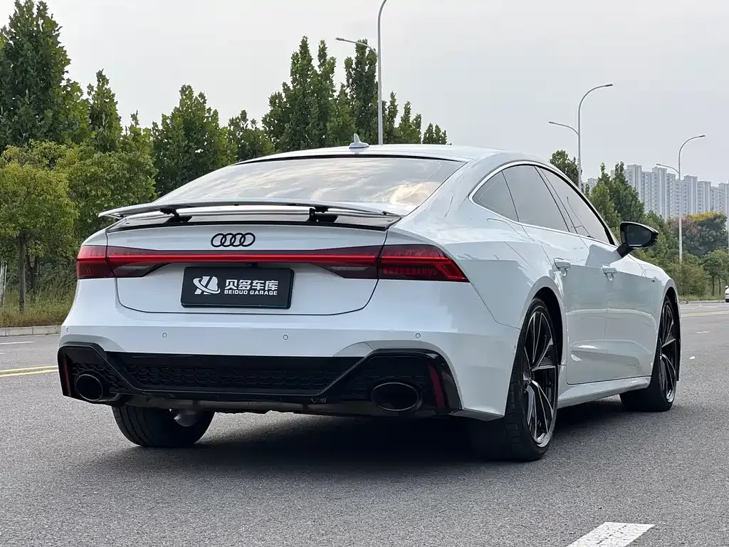 Audi A7 — фото 5
