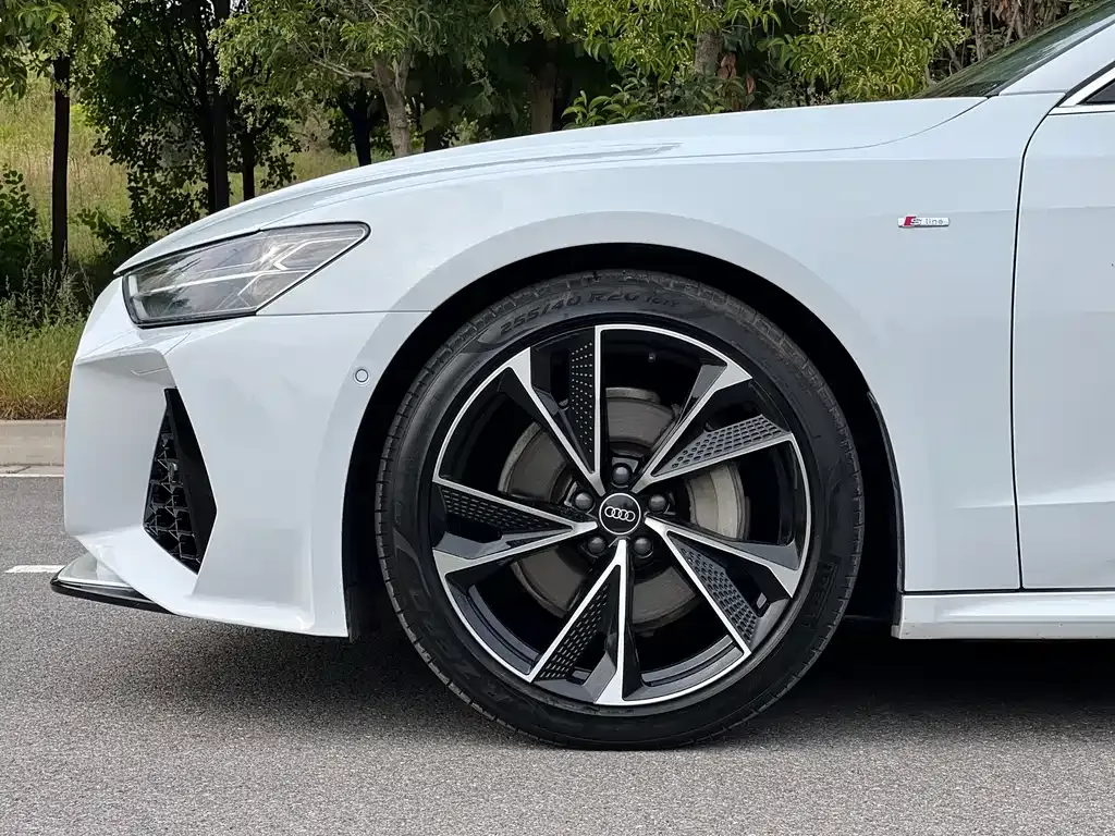 Audi A7 — фото 4