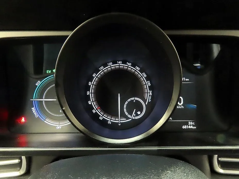 Hyundai AVANTE — фото 9