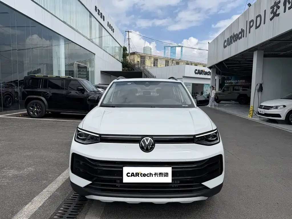 Volkswagen Tharu — фото 8