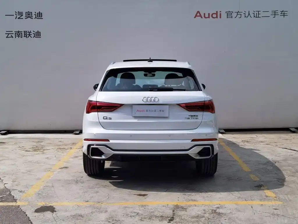 Audi Q3 — фото 10