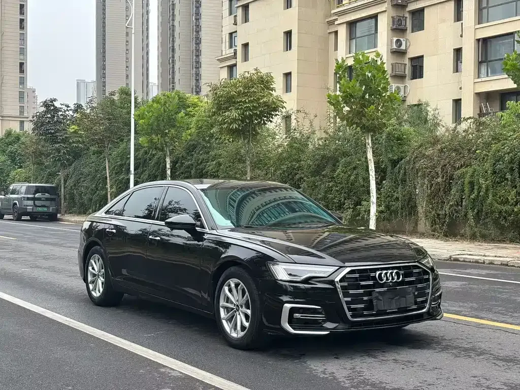 Audi A6L — фото 6