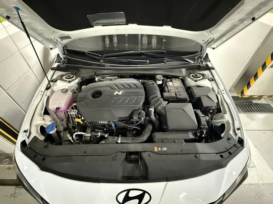 Hyundai AVANTE — фото 5