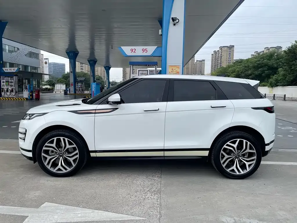Land Rover Evoque — фото 3