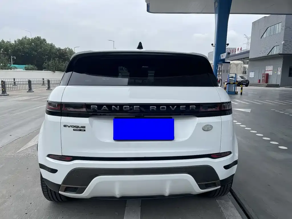 Land Rover Evoque — фото 10