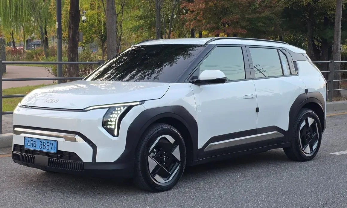 Kia EV3 — фото 1