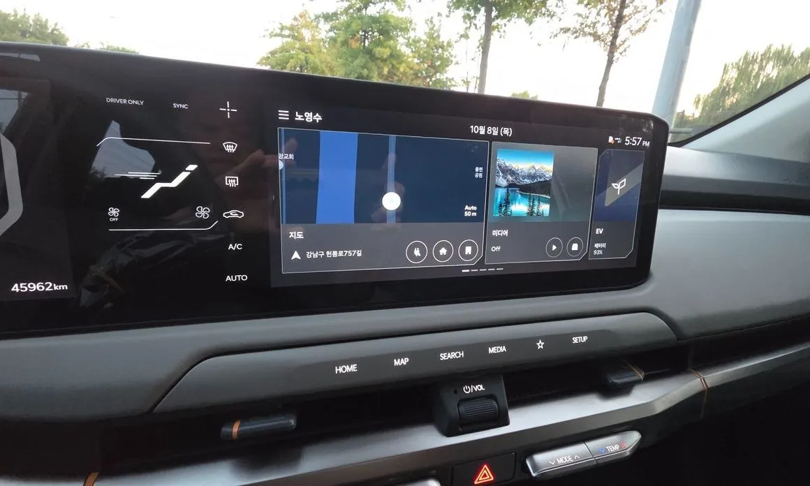 Kia EV3 — фото 9