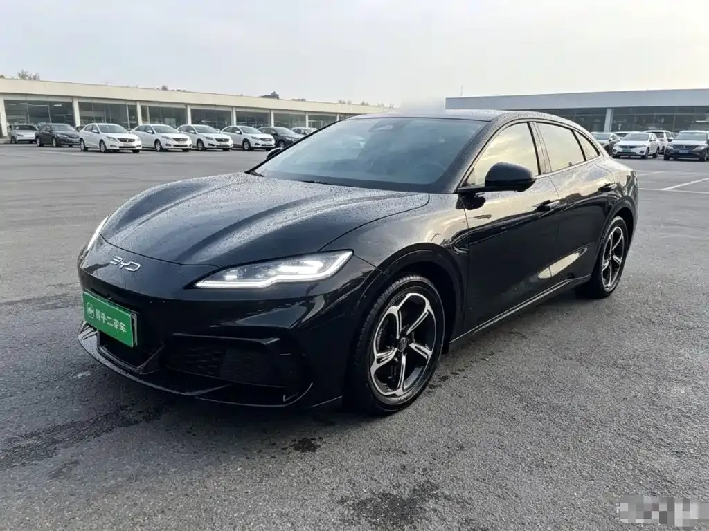 BYD Seal 06GT — фото 1