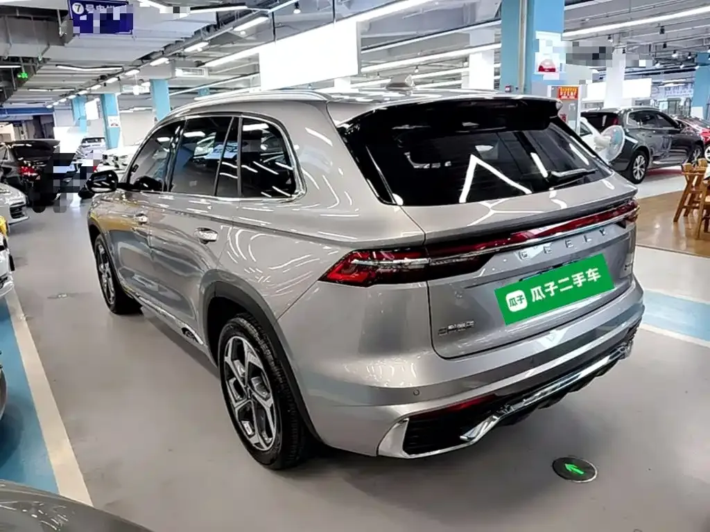 Geely Xingyue L — фото 9