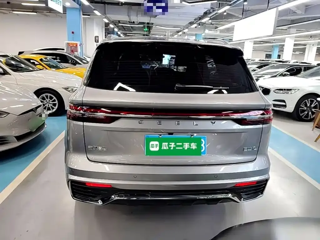 Geely Xingyue L — фото 4