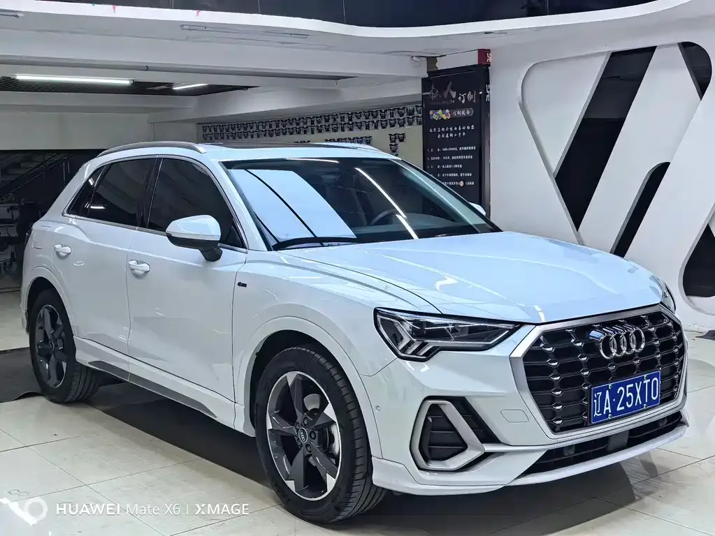 Audi Q3 — фото 4