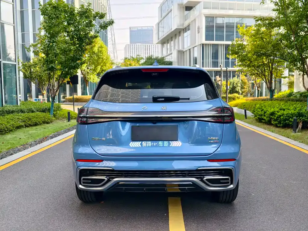 Hongqi HS5 — фото 6