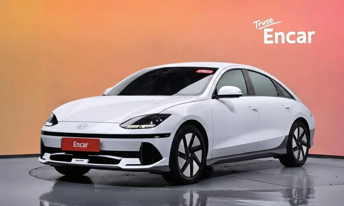 Hyundai Ioniq6 — фото 1
