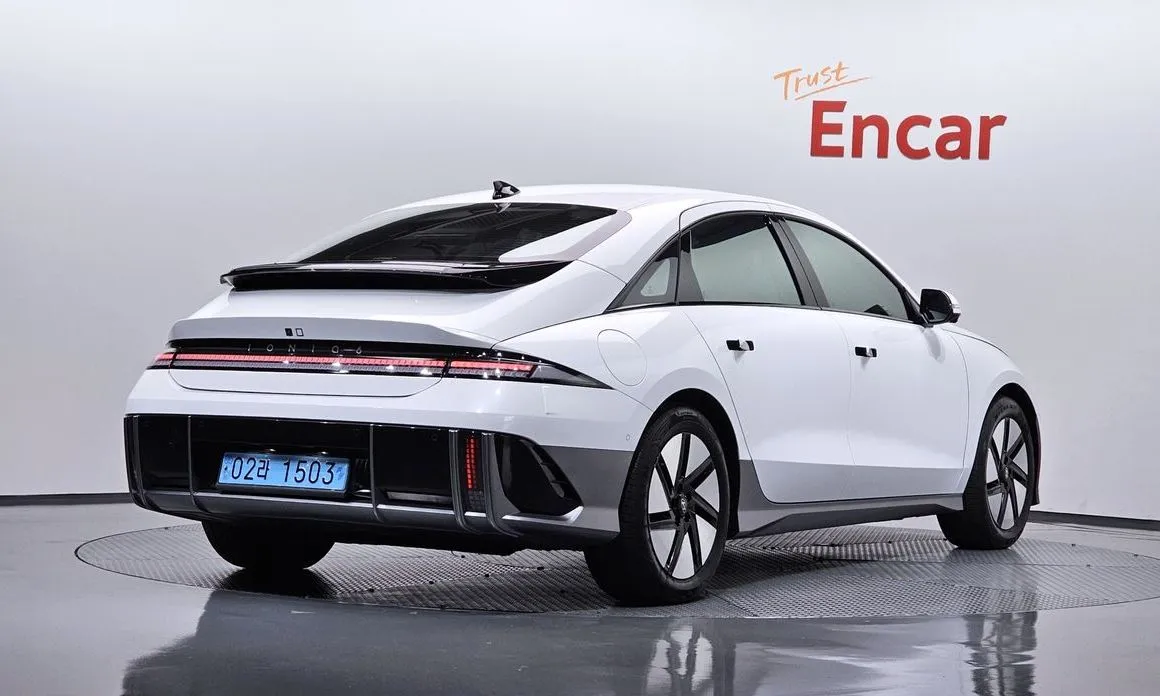 Hyundai Ioniq6 — фото 3