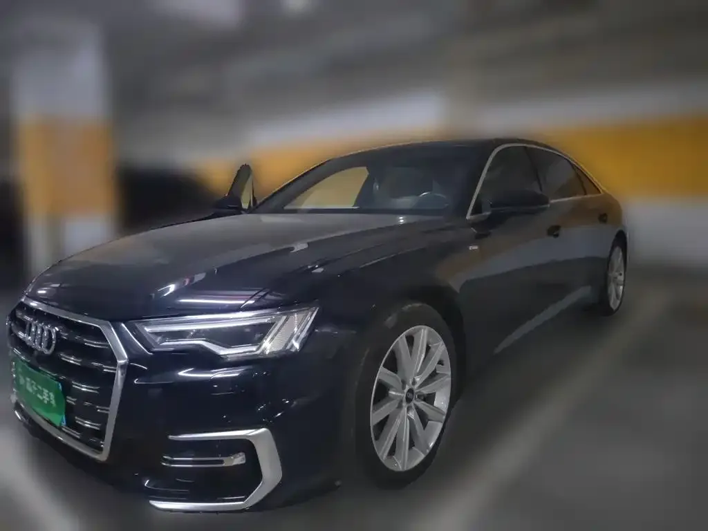 Audi A6L — фото 10