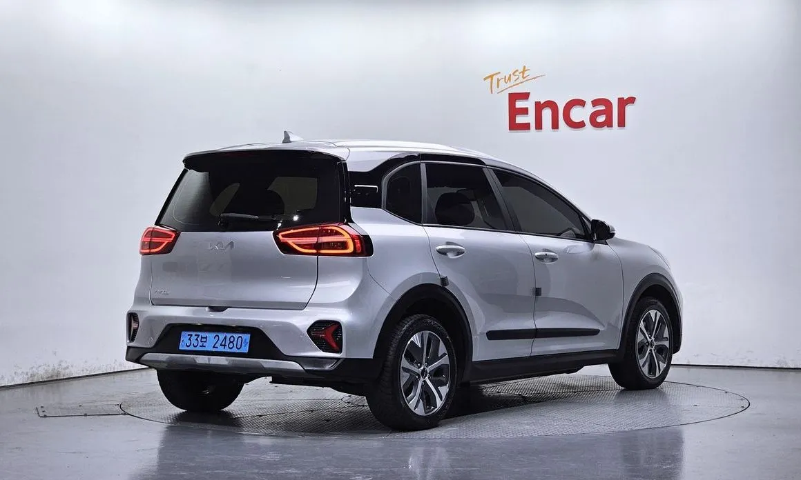 Kia Niro — фото 6