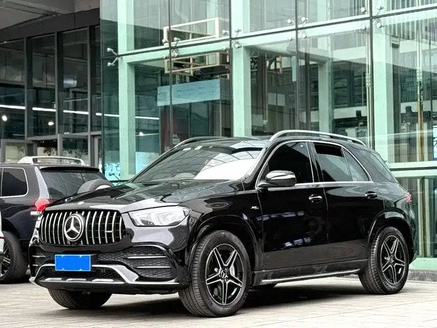 Mercedes-Benz GLE AMG — фото 1