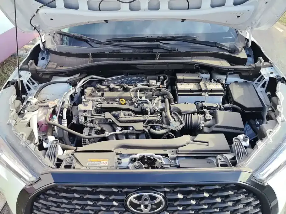 Toyota Corolla Cross — фото 9