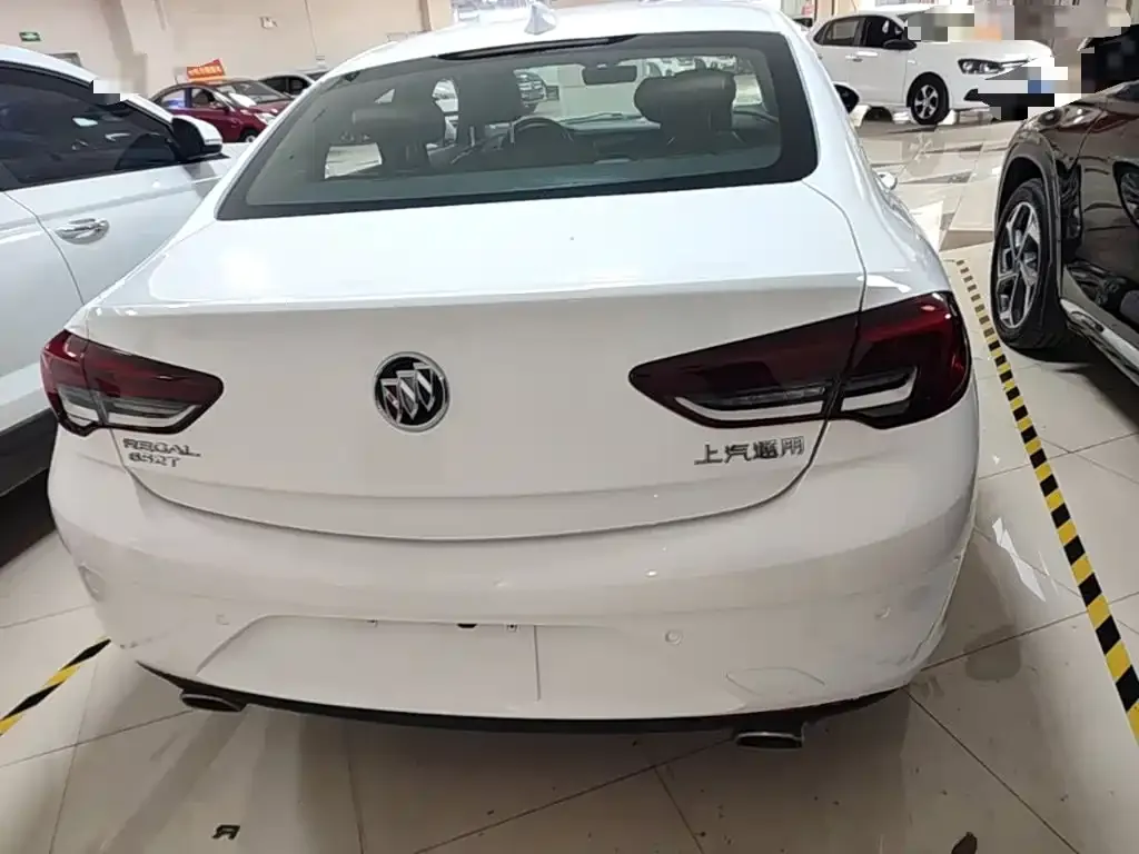 Buick Regal — фото 9
