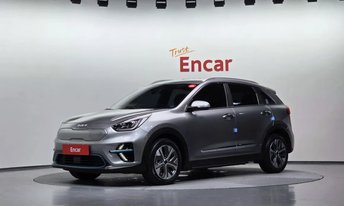 Kia Niro — фото 1