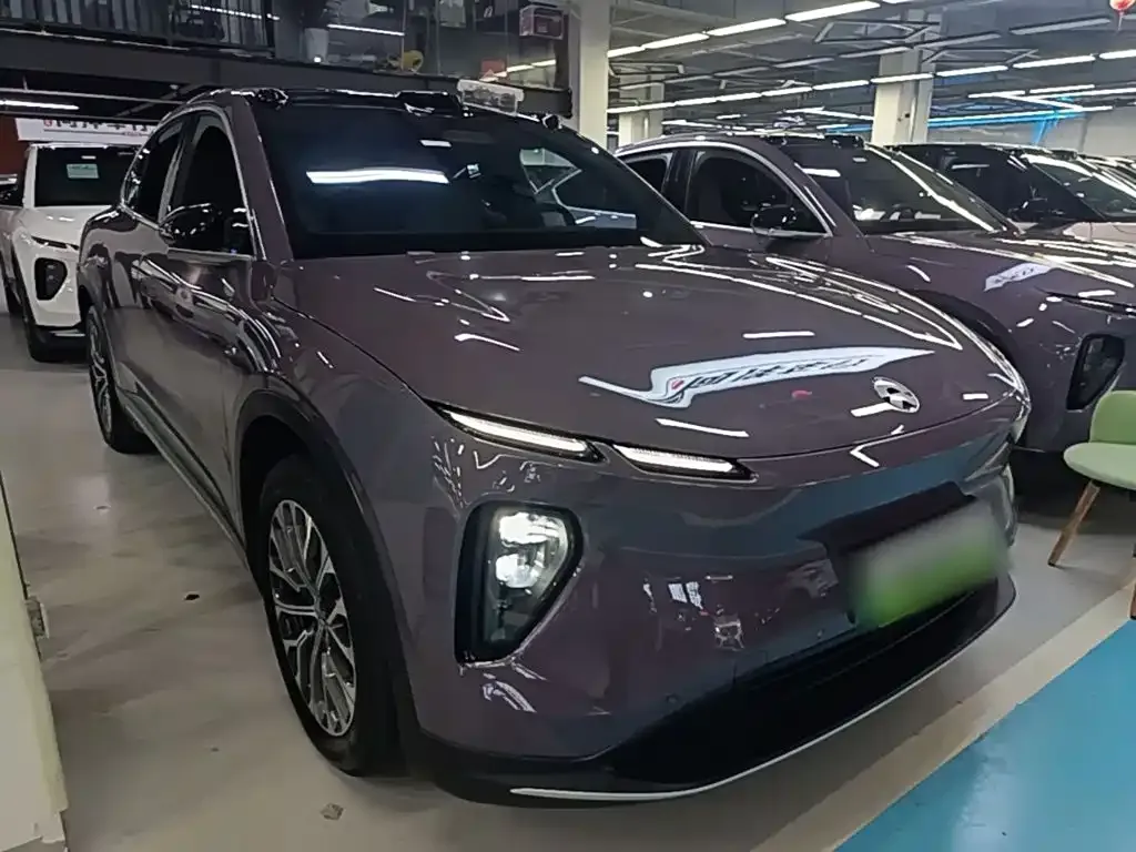 NIO EC6 — фото 10