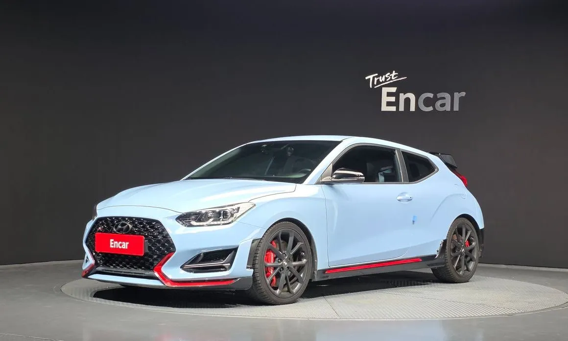 Hyundai Veloster — фото 1