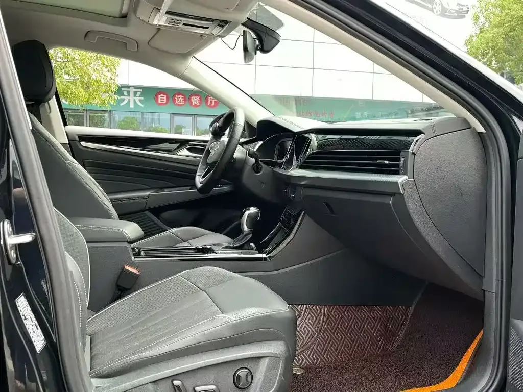 Volkswagen Passat — фото 3