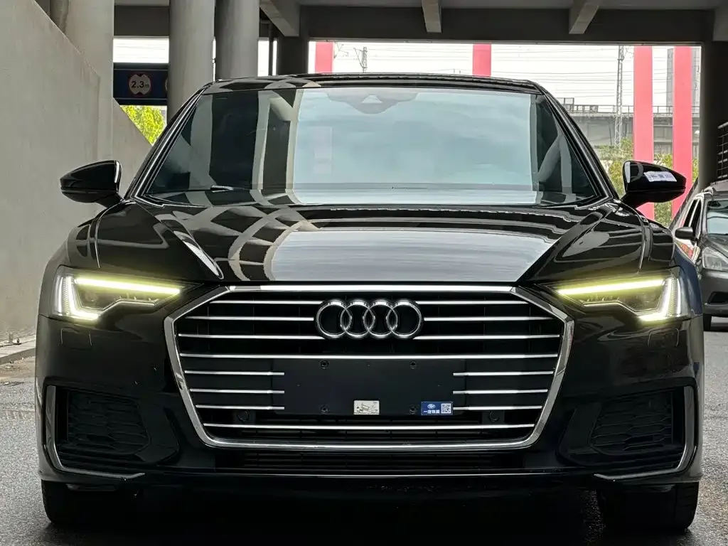Audi A6L — фото 2