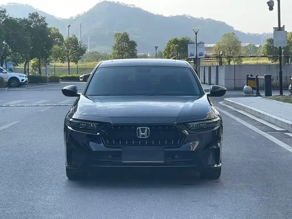 Honda Inspire — фото 5