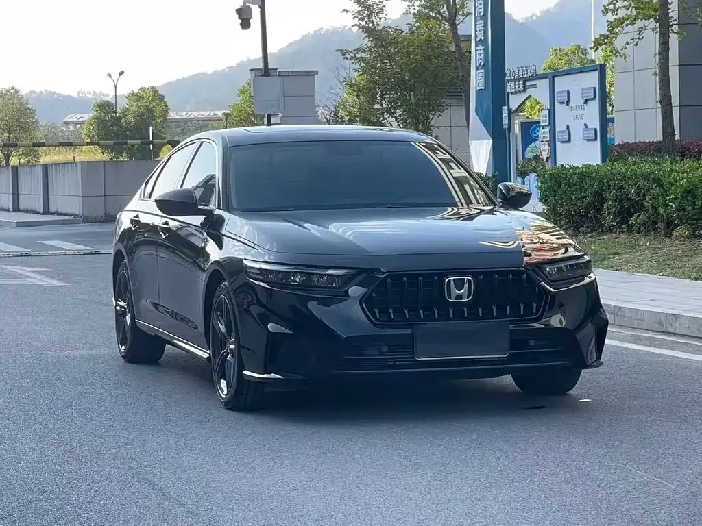Honda Inspire — фото 9